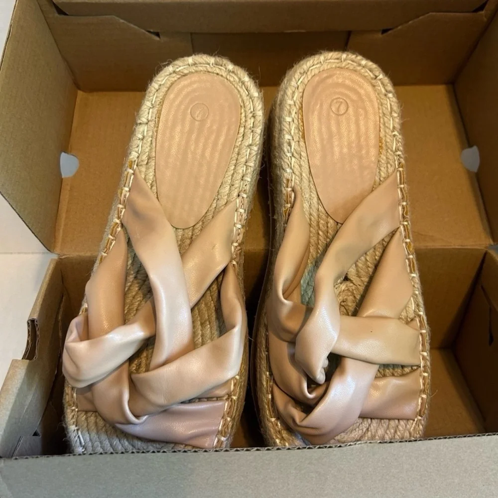 Women's Tan Espadrille Sandals